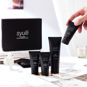 Syulli Herren-Hautpflegesystem (4-teiliges Set) – reinigen, peelen, tagsüber Feuchtigkeit spenden, nachts reparieren.